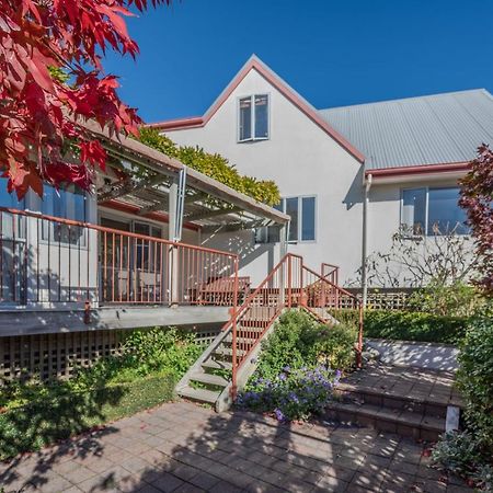 Rose On The Bay - Akaroa Holiday Home Bagian luar foto